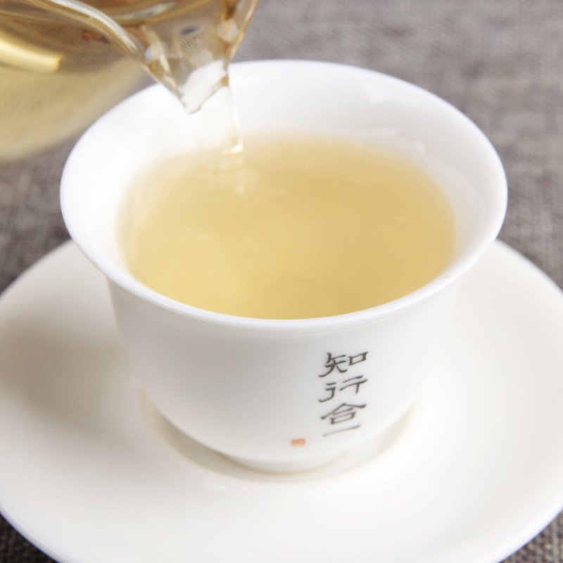 2026 Moonlight White Single Bud – Ancient Tree Pu'er Raw Tea, Loose Leaf - Image 4