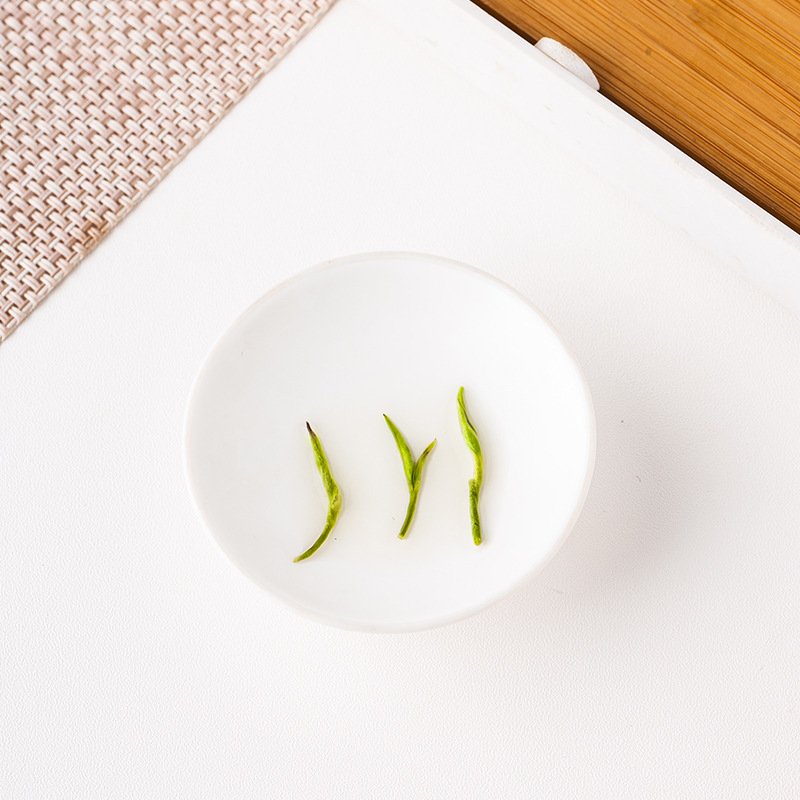 Sichuan Straight-Strip Snow Bud Green Tea – High Mountain Mist, Loose Leaf, 500g - Image 4