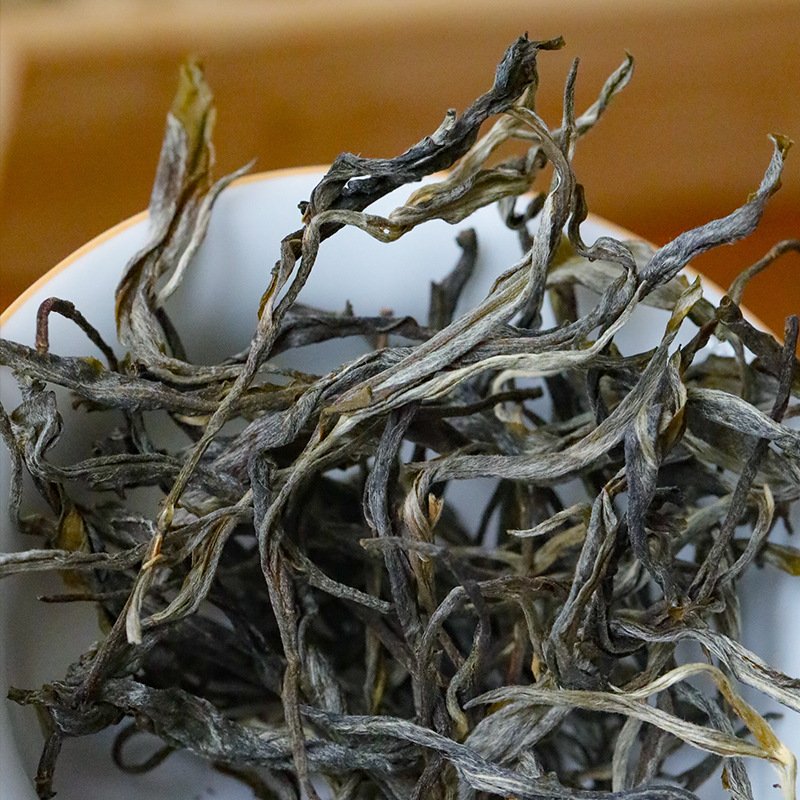 2023 Spring Harvest – 800-Year Lishan Ancient Tree Single-Plant Raw Pu'er Loose Tea | 500g