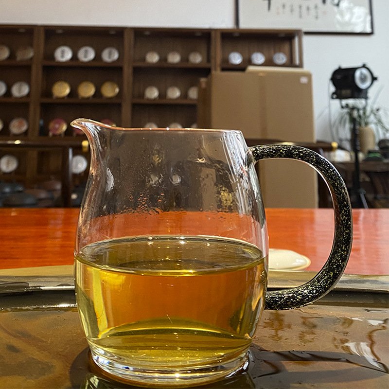 2023 Spring Harvest – 800-Year Lishan Ancient Tree Single-Plant Raw Pu'er Loose Tea | 500g - Image 4