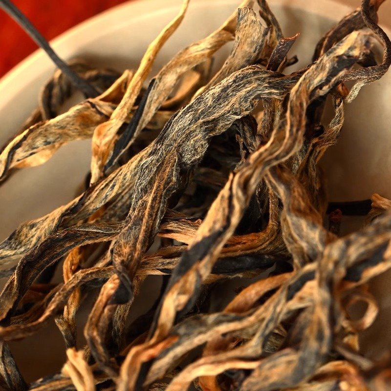 2024 Old Ban Zhang Premium Ancient Tree Black Tea – Rich & Aromatic Yunnan Dianhong | 100g Canister