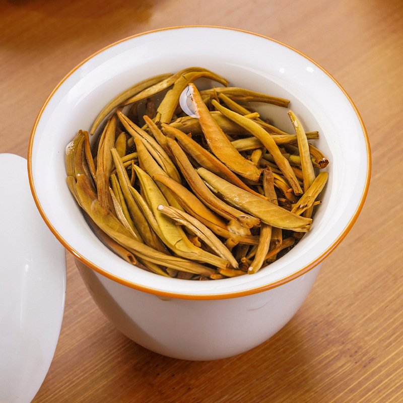 2022 Yunnan Pekoe Silver Needle White Tea Cake Moonlight White Tea - Image 3