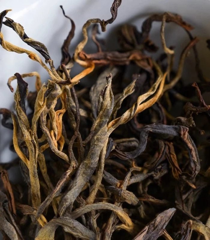 Ice Island Ancient Tree Black Tea – Premium Yunnan Dianhong | 150g Gift Set (2 Cans) | Sun-Dried Craft