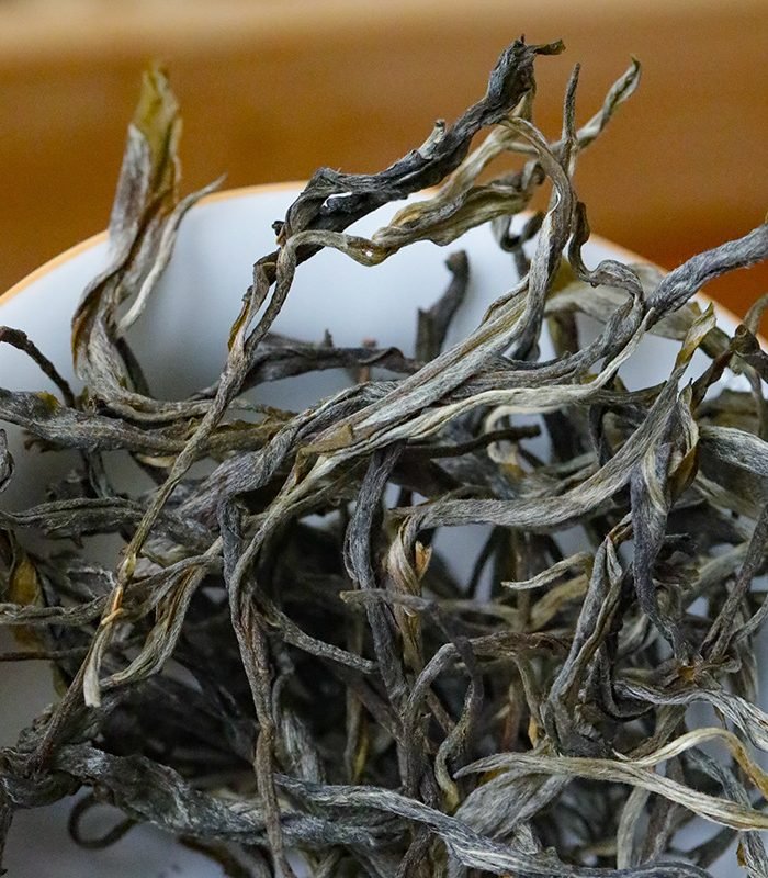 2023 Spring Harvest – 800-Year Lishan Ancient Tree Single-Plant Raw Pu’er Loose Tea | 500g